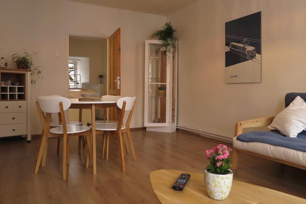 Hradcany Apartment With Green Energy Prague Ngoại thất bức ảnh